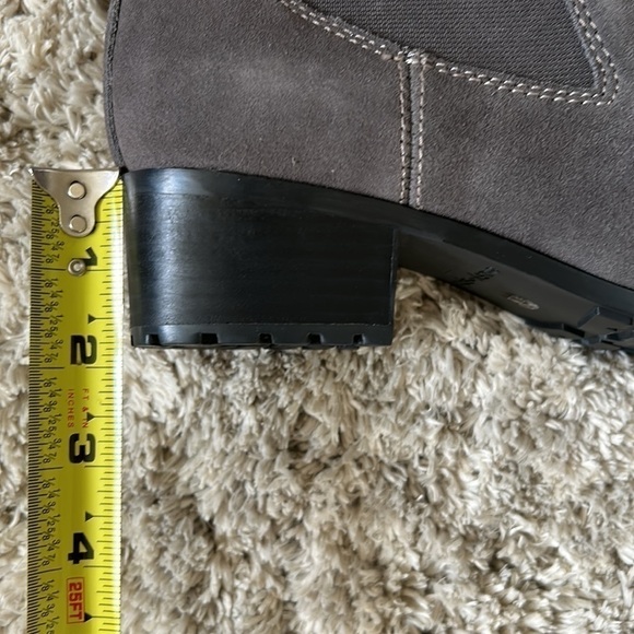 Easy Spirit Booties | SIZE 8 - Picture 5 of 5